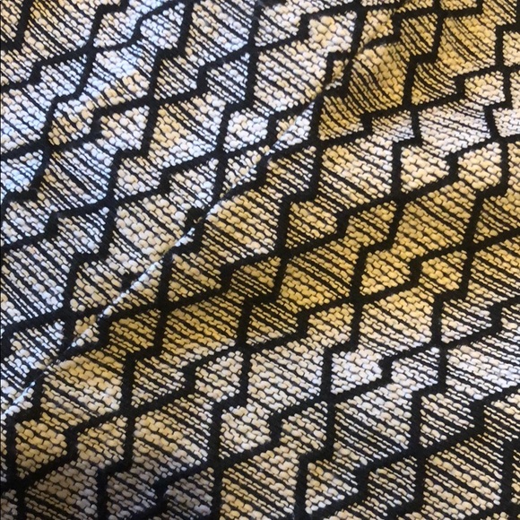 Pattern Shorts - Picture 3 of 4